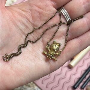 Vintage 1980s Avon Gold-Tone Swinging Girl Necklace